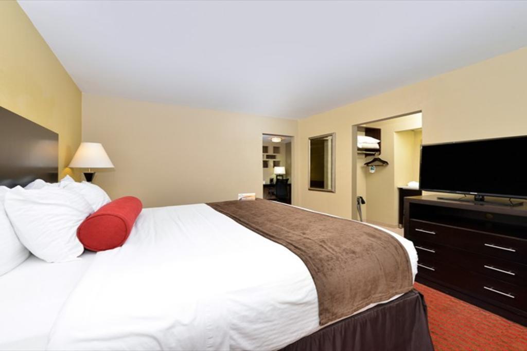 Quality Suites Nashville Airport Exteriér fotografie