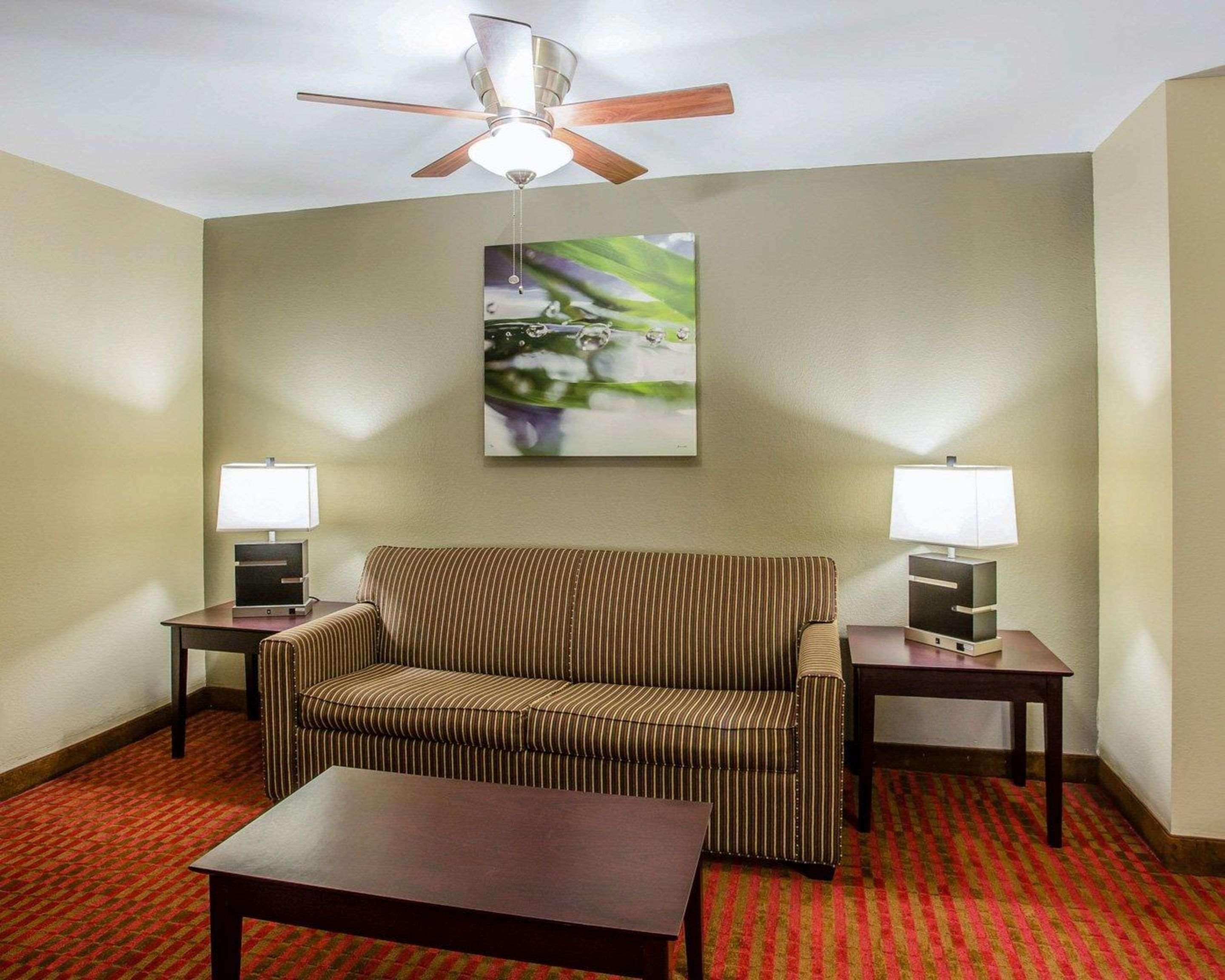 Quality Suites Nashville Airport Exteriér fotografie