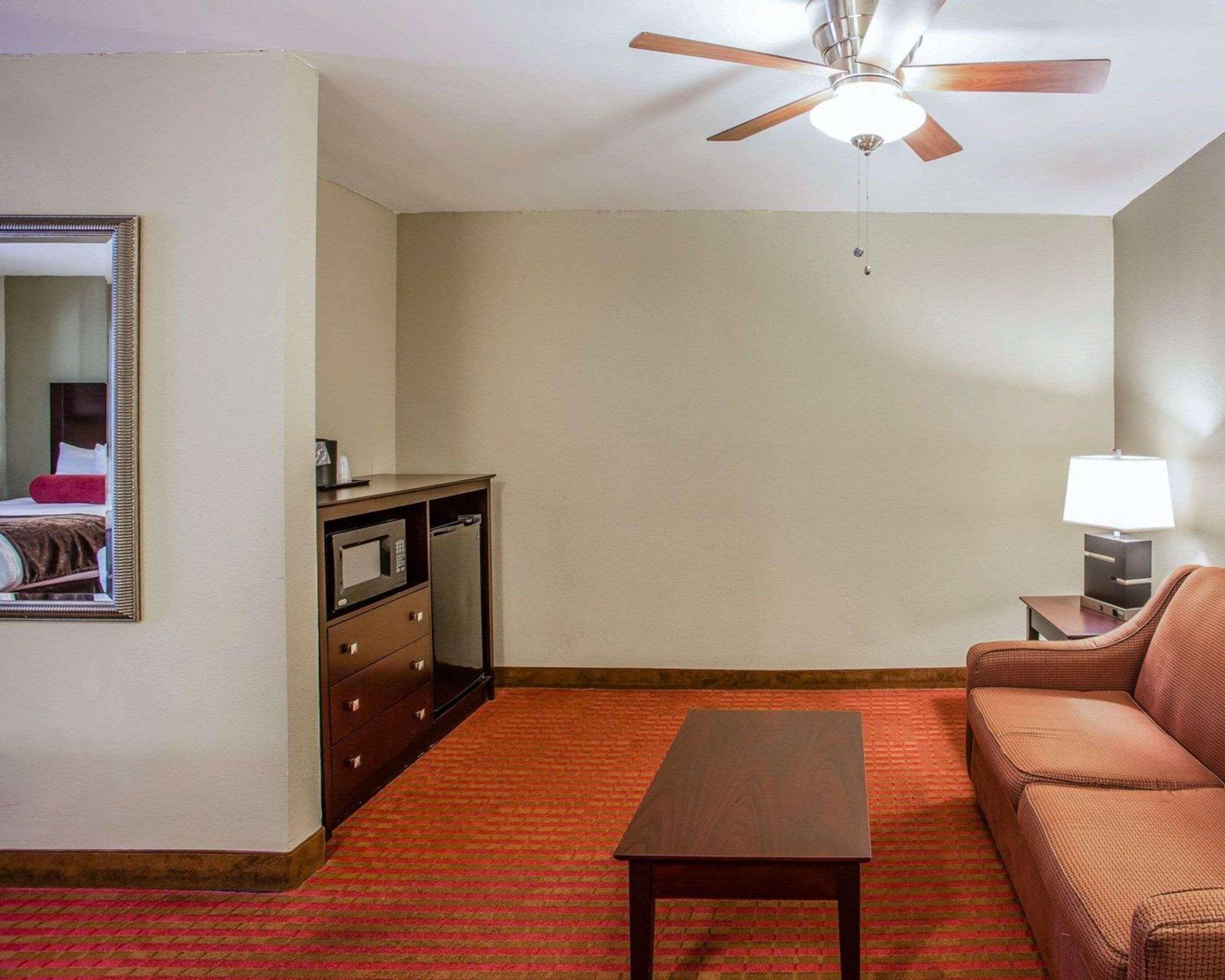 Quality Suites Nashville Airport Exteriér fotografie