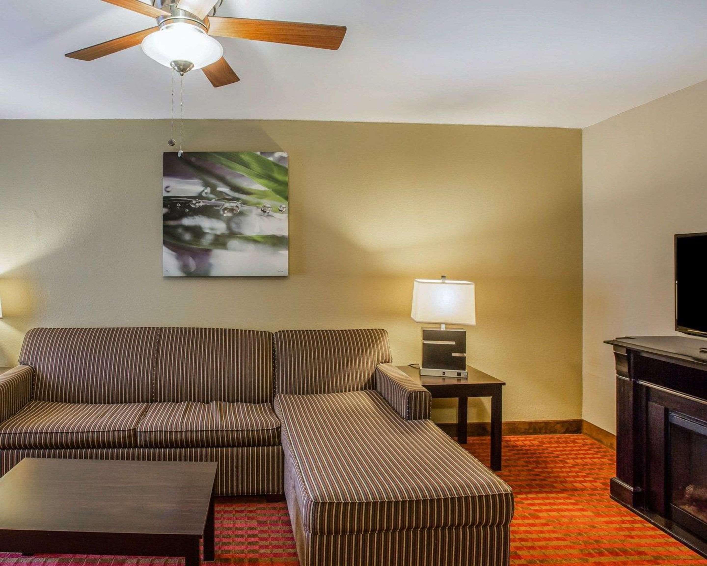 Quality Suites Nashville Airport Exteriér fotografie